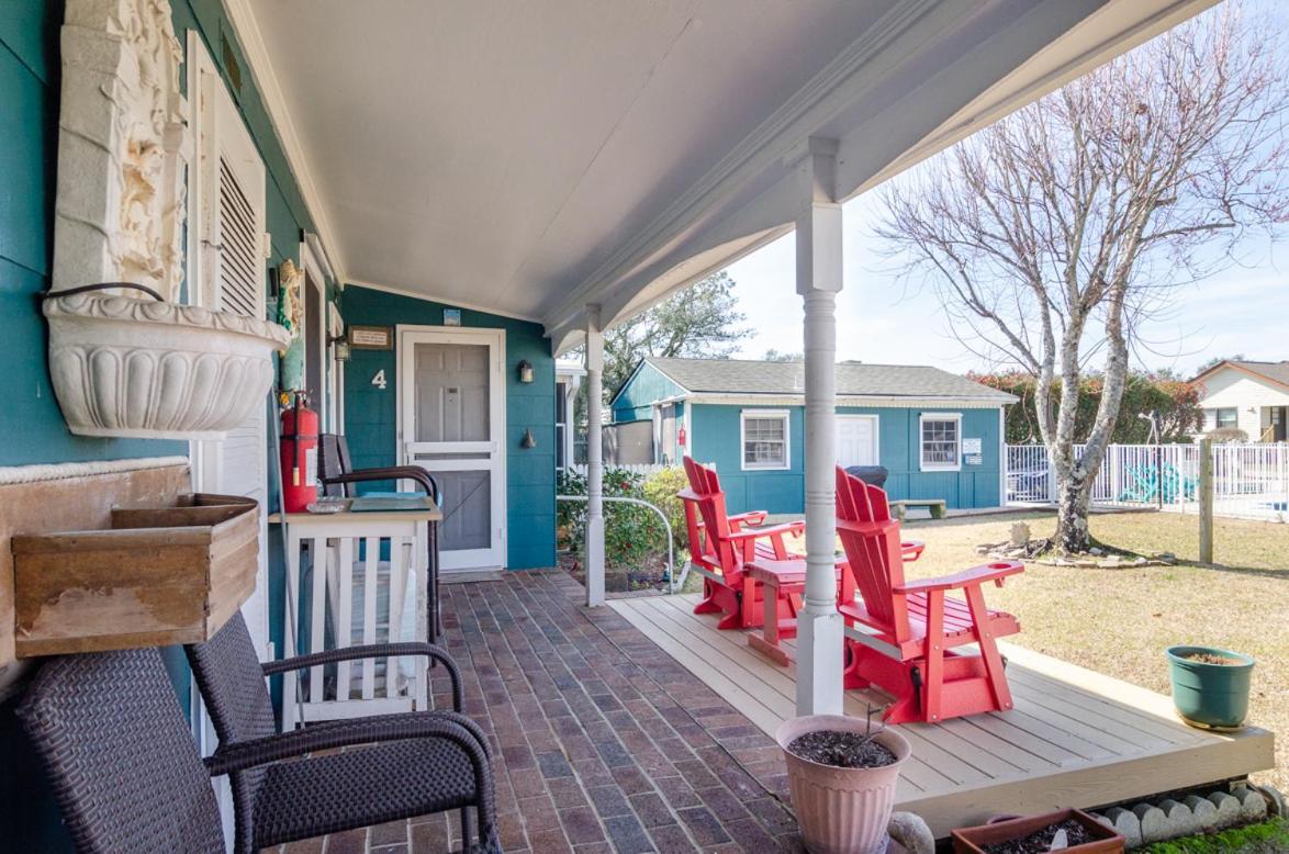 The Pelican Hidden Treasure Inn Room 2 By Bryant Real Estate Kure Beach Exteriör bild